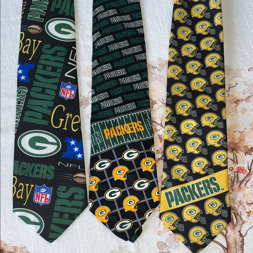 Green Bay Packers 🏈 Logo Tie Collection